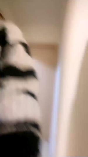 #甜奶昔 高颜值大学校花 全裸直播玩弄小穴 高潮喷水嗷嗷叫