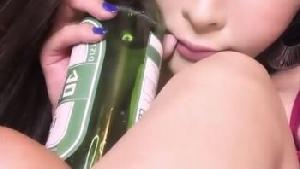 台湾SWAG princessdolly_小恶魔 酒醉双穴玩弄